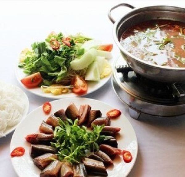 LƯƠN NẤU LÁ GIANG